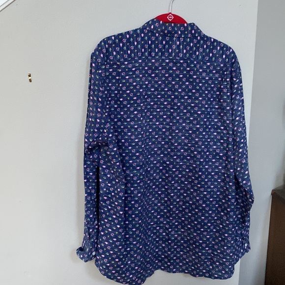 Cremieux Island Capri Collection Fish Print Long-Sleeve Woven Shirt. - Picture 4 of 11